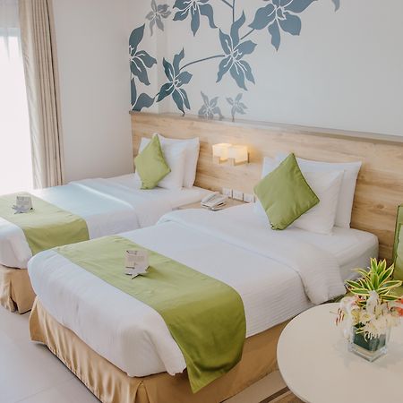 Azalea Hotels & Residences Boracay Balabag  Екстер'єр фото
